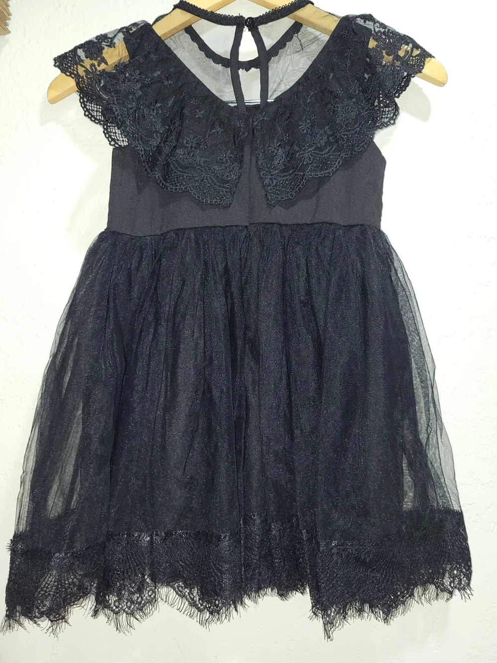 SHEIN Black Lace & Tulle Girls' Formal Dress
